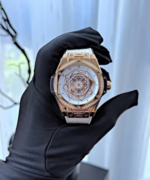 Hublot Sangbleu Gold Pink Diamond Limited 100pcs - Used 2021